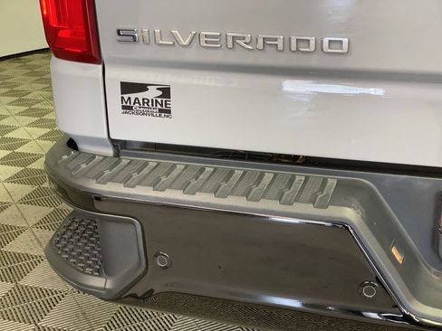 Used 2024 Chevrolet Silverado 1500 ZR2 w/ Technology Package AWD/4WD image 38
