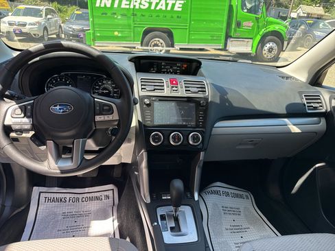 Used 2018 Subaru Forester 2.5i Premium AWD/4WD image 20
