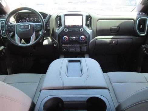 Used 2019 GMC Sierra 1500 SLT w/ SLT Premium Plus Package AWD/4WD image 12