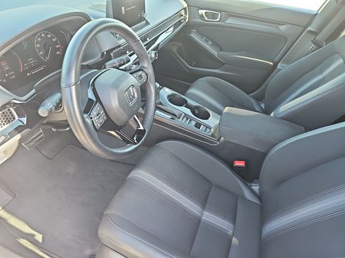 Used 2023 Honda Civic Sport image 16