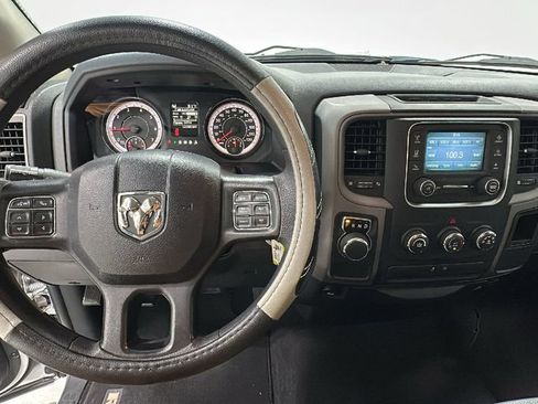 Used 2018 RAM 1500 Express image 11
