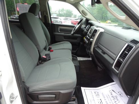 Used 2016 RAM 1500 4x4 Crew Cab Outdoorsman image 30