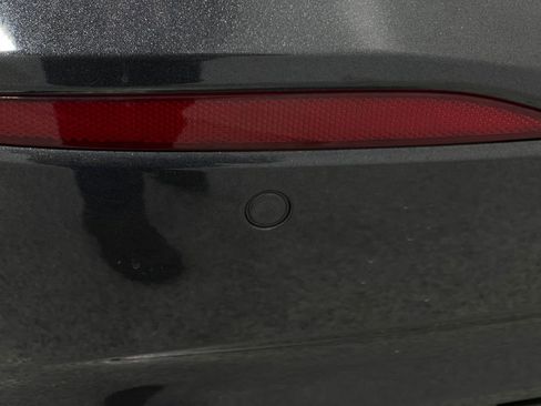 Used 2019 Buick Enclave Premium w/ Experience Buick Package image 13