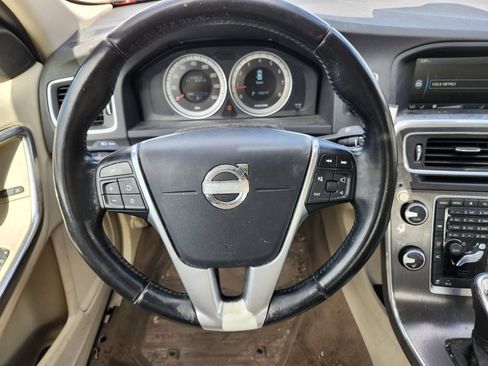Used 2013 Volvo S60 T5 AWD/4WD image 16