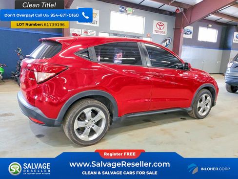 Used 2018 Honda HR-V LX image 4