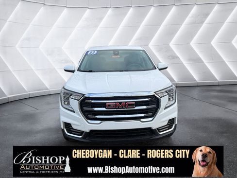 Used 2022 GMC Terrain SLE image 21