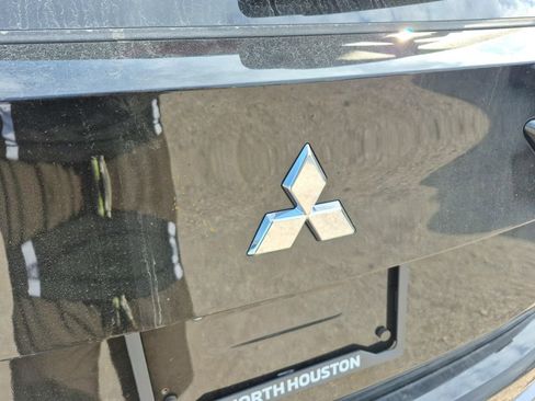 New 2026 Mitsubishi Outlander SE FWD image 12