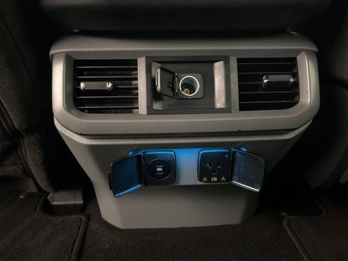 Certified 2024 Ford F150 XLT w/ Mobile Office Package image 33