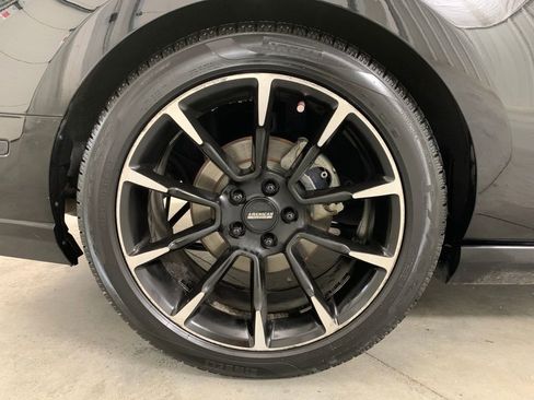 Used 2013 Ford Mustang Coupe image 22