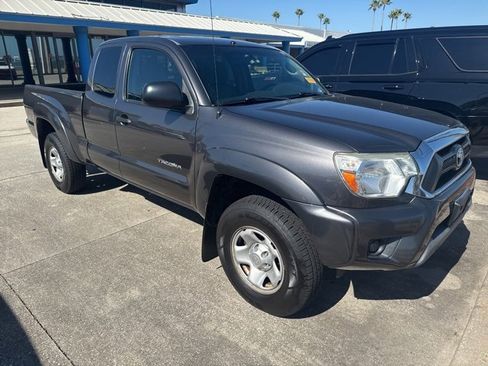Used 2014 Toyota Tacoma 4x4 Access Cab image 1