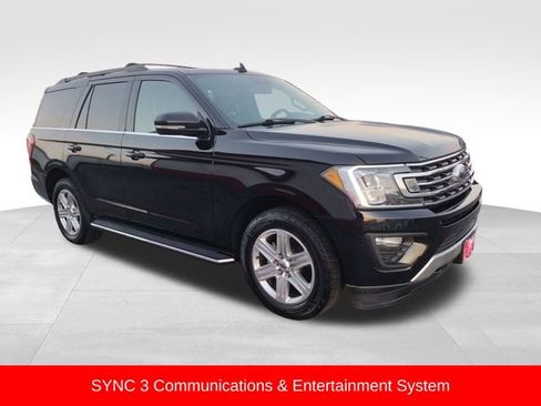 Used 2020 Ford Expedition XLT w/ Equipment Group 202A image 8