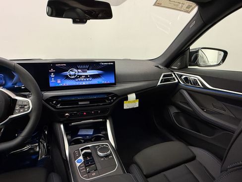 New 2026 BMW i4 eDrive40 w/ M Sport Package RWD image 29