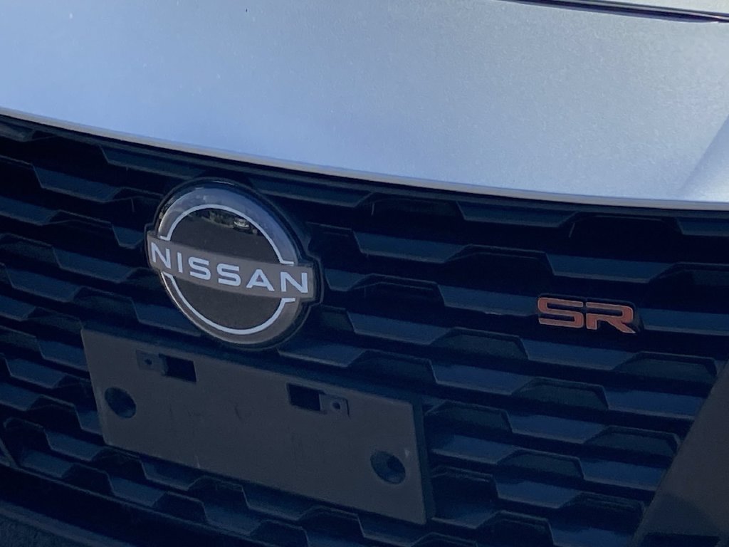 Used 2024 Nissan Altima 2.5 SR FWD image 25