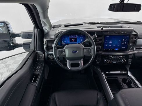 Used 2023 Ford F350 Lariat w/ Lariat Ultimate Package AWD/4WD image 20