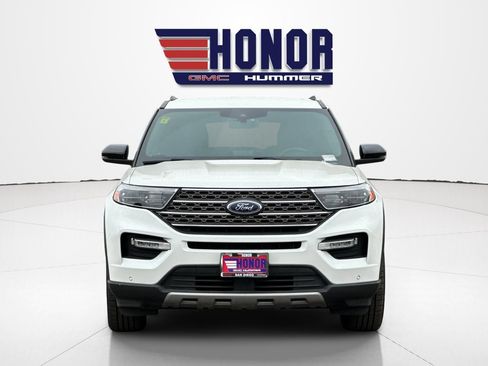 Used 2022 Ford Explorer King Ranch w/ Class IV Trailer Tow Package AWD/4WD image 9