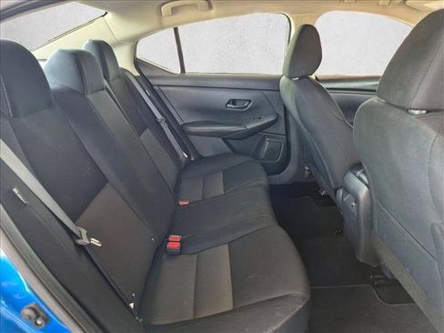 Used 2024 Nissan Sentra SV FWD image 18
