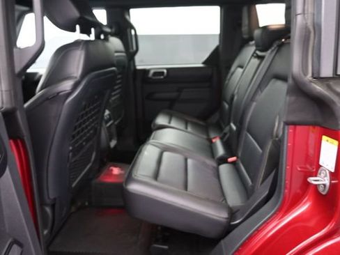 Certified 2025 Ford Bronco Badlands AWD/4WD image 22