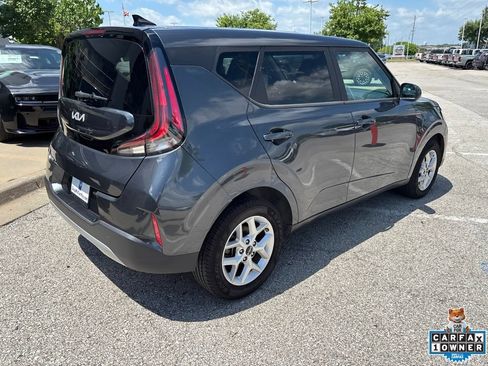 Used 2024 Kia Soul LX w/ Option Group 015 FWD image 25