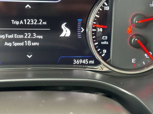 Certified 2023 GMC Acadia Denali image 36