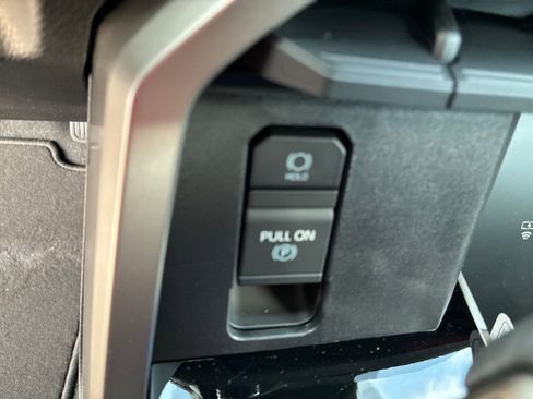 New 2026 Toyota Tundra Limited AWD/4WD image 40