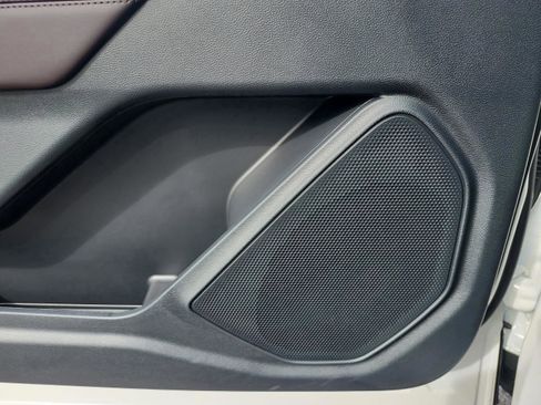 New 2026 Ford Explorer Platinum image 13