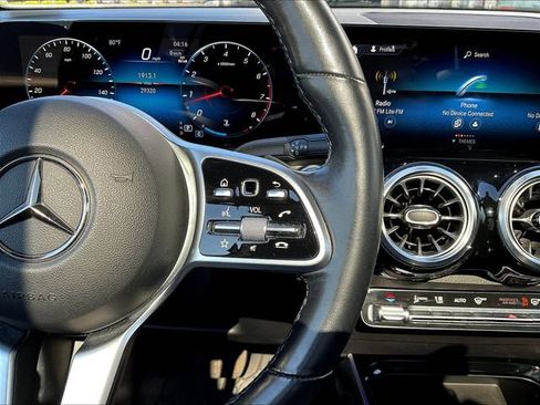 Certified 2023 Mercedes-Benz GLB 250 4MATIC image 14