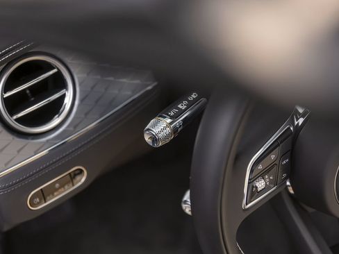 Certified 2024 Bentley Continental GT V8 AWD/4WD image 35