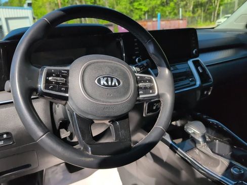 Used 2021 Kia Sorento SX image 8