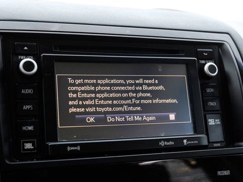 Used 2017 Toyota Sequoia Platinum AWD/4WD image 40