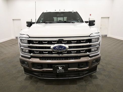 Used 2023 Ford F350 King Ranch AWD/4WD image 11