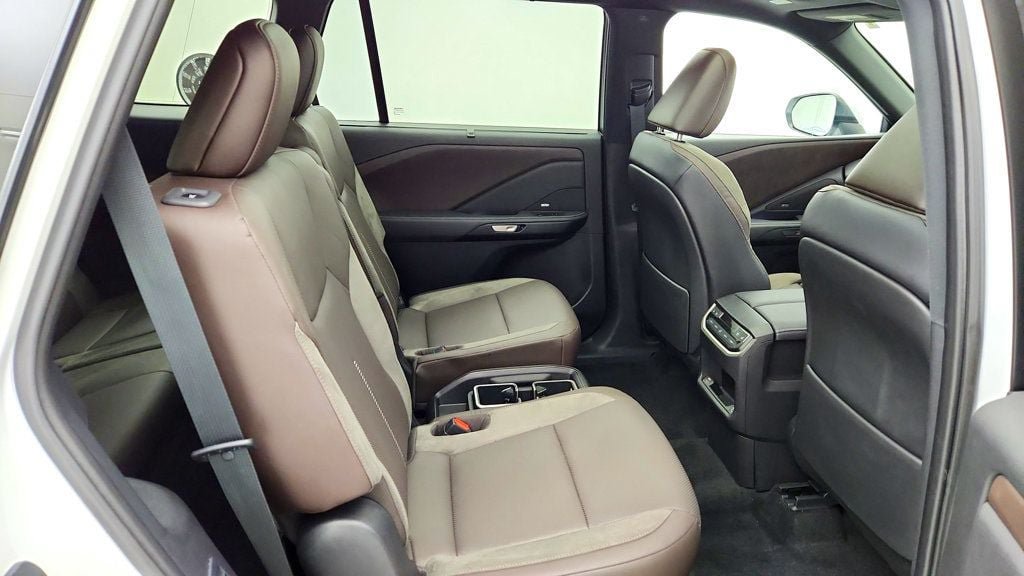 Used 2025 Lexus TX 350 AWD w/ Technology Package image 24