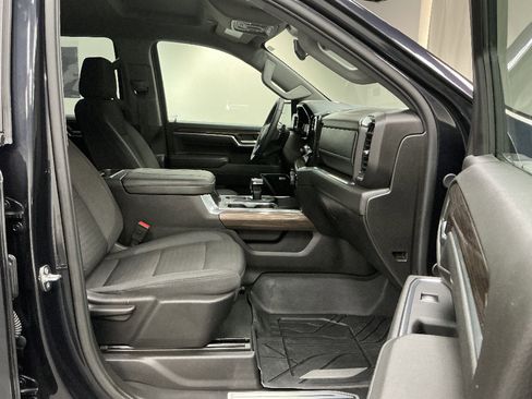 Used 2024 Chevrolet Silverado 1500 RST w/ Convenience Package II AWD/4WD image 33