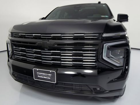 Used 2025 Chevrolet Tahoe High Country w/ Sun And Tow Package image 33