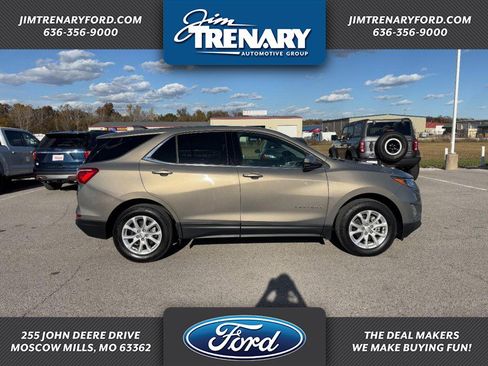 Used 2018 Chevrolet Equinox LT image 1