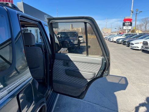 Used 1995 Toyota 4Runner SR5 image 15