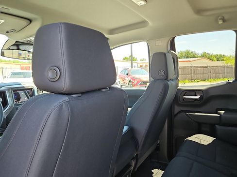 New 2026 GMC Sierra 1500 Pro RWD image 9