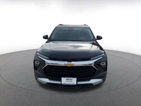 Used 2025 Chevrolet TrailBlazer LT image 4