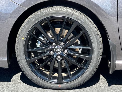 Used 2024 Toyota Camry XSE w/ Navigation Package image 11