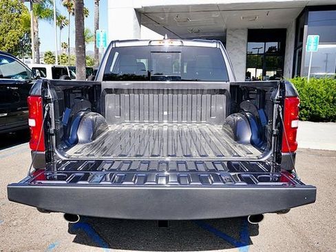 New 2026 RAM 1500 Laramie AWD/4WD image 18