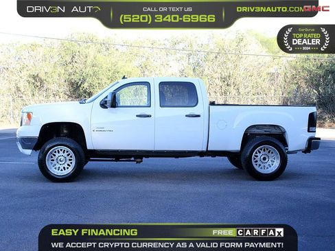 Used 2008 GMC Sierra 2500 SLT w/ Z71 Off-Road Package image 4