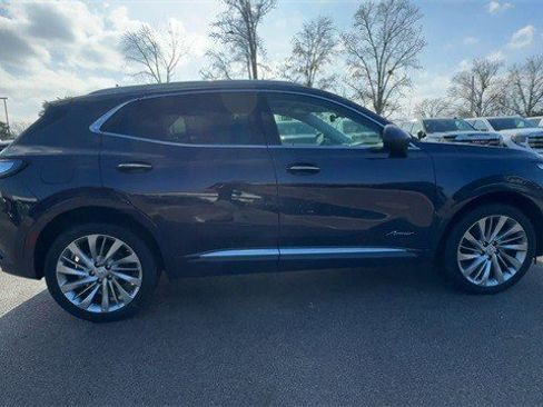 New 2026 Buick Envision Avenir image 9