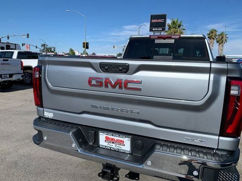 New 2025 GMC Sierra 3500 SLT w/ SLT Premium Package image 7