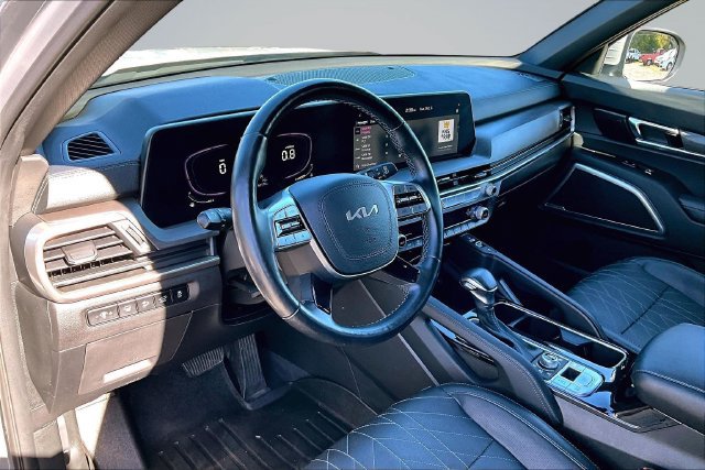 Used 2023 Kia Telluride EX X-Line AWD/4WD image 17