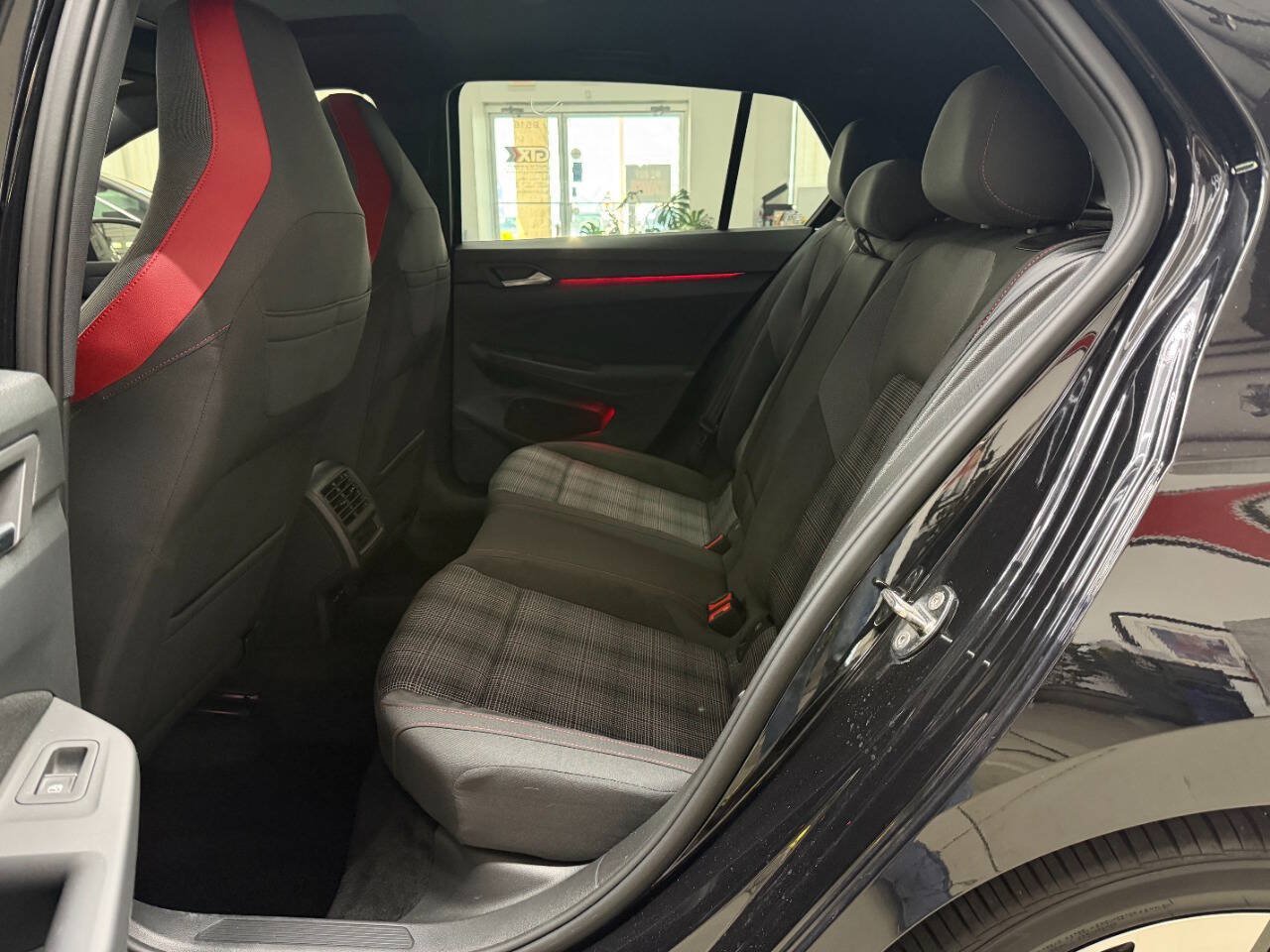 Used 2022 Volkswagen GTI SE FWD image 13