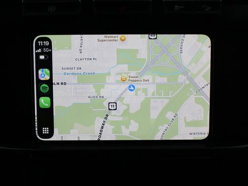 Used 2024 Ford F350 XLT w/ FX4 Off-Road Package image 28