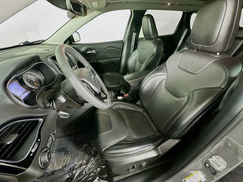 Certified 2023 Jeep Cherokee Altitude Lux w/ Lux Elite Package image 33