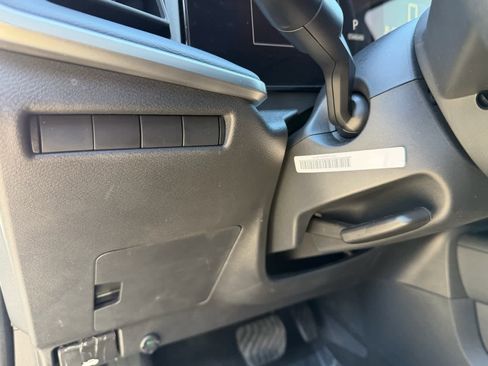 Used 2025 Nissan Kicks S image 20