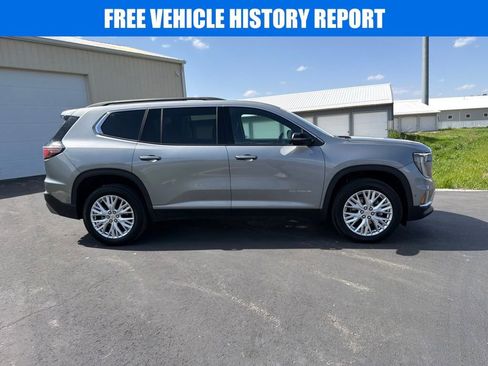 Used 2024 GMC Acadia Elevation w/ Super Cruise Package AWD/4WD image 3