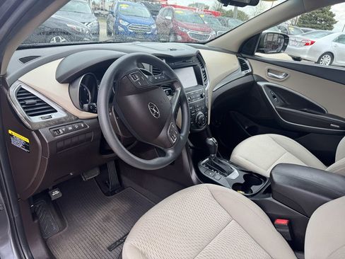 Used 2018 Hyundai Santa Fe Sport w/ 2.4L Value Package 02 image 21