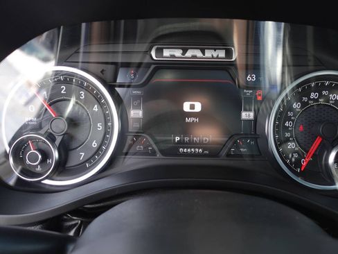 Used 2022 RAM 1500 Laramie AWD/4WD image 63